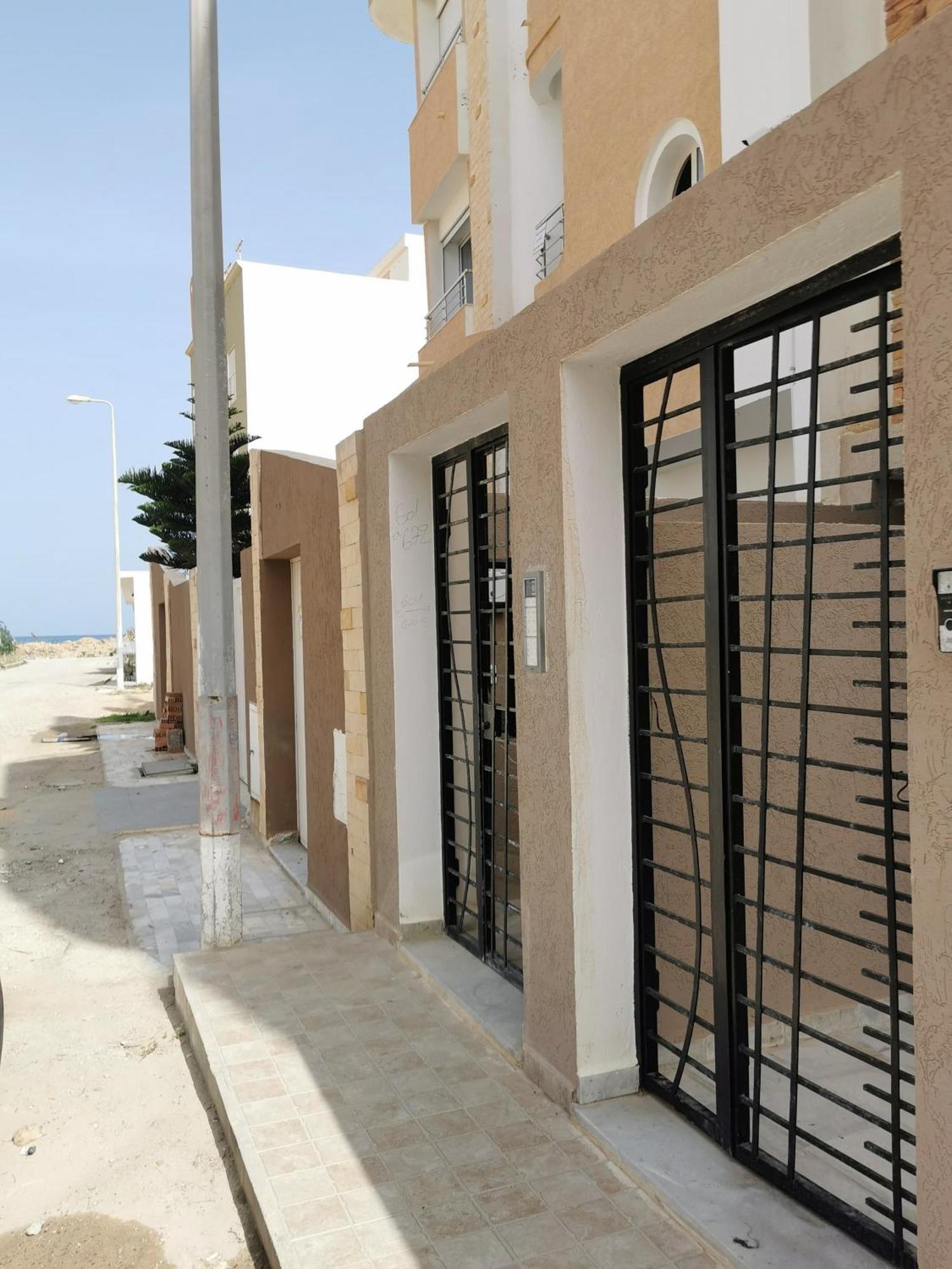 Rdc S2 Pieds Dans L'Eau Parking Privee Appartement Hammam Sousse Buitenkant foto